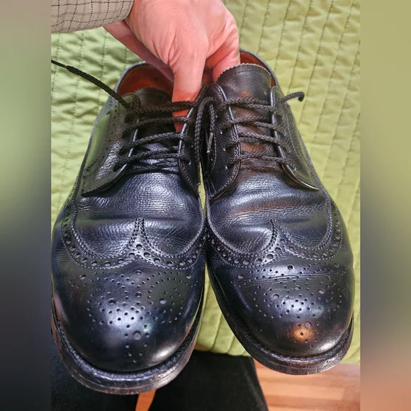 Alden Brogue Wingtip - Picture 9 of 17